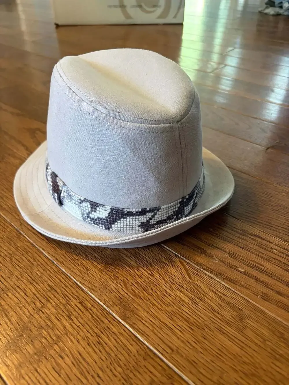 Cato Fedora Hat Size One Size Gray Snake Pattern Band